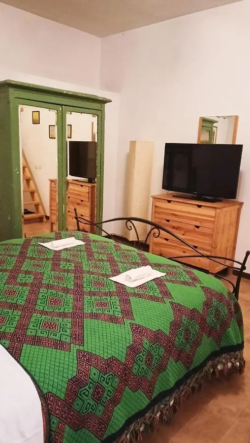 La Casa Di Sally Pitigliano Italien